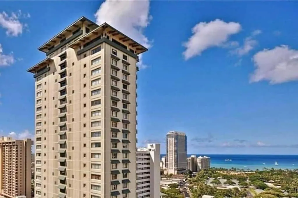 Brooks Beach Vacations 4 Star Wyndham Resort 2003 Waikiki Honolulu 0*,